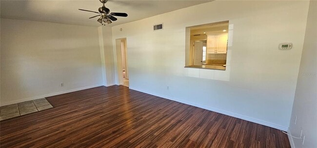 Photo - 3125 19th St N