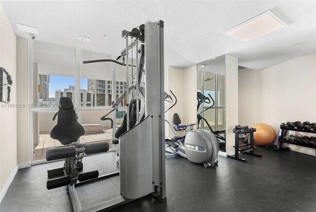 Photo - 500 NE 29th St Unit 603