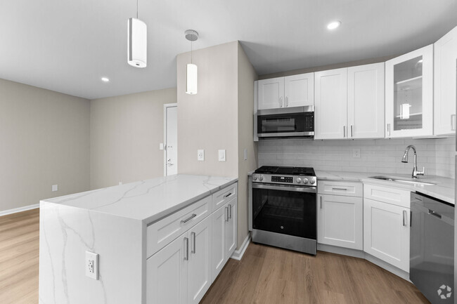 Building Photo - The Crossings at Plainsboro Rental