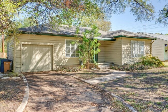 Photo - 1604 E 32nd St