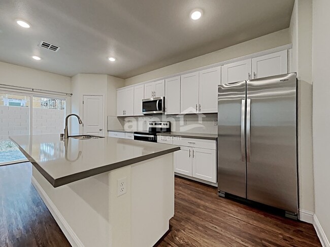 Photo - 720 Terrain Star Ave