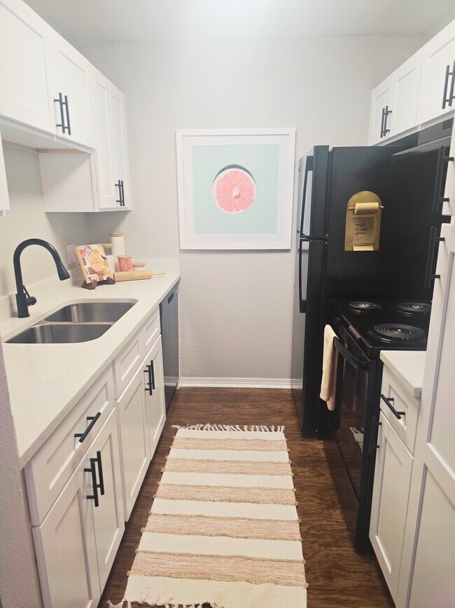 Photo - Sugar Tree Apartment Homes