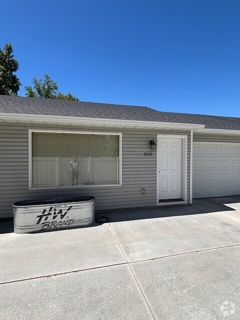Building Photo - 9954 W Utahna Rd Rental