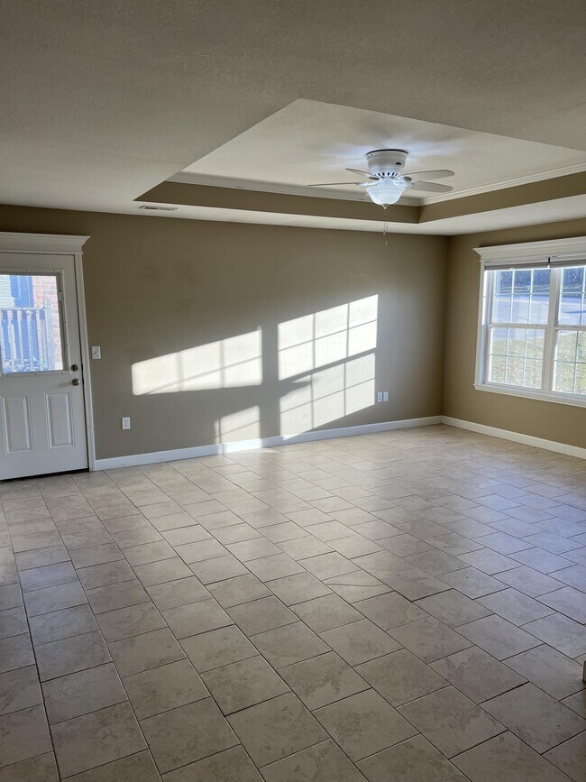 Photo - 903 W Gay St