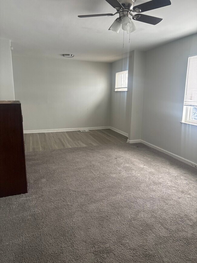 Photo - 3 bedroom 1 bath with garage