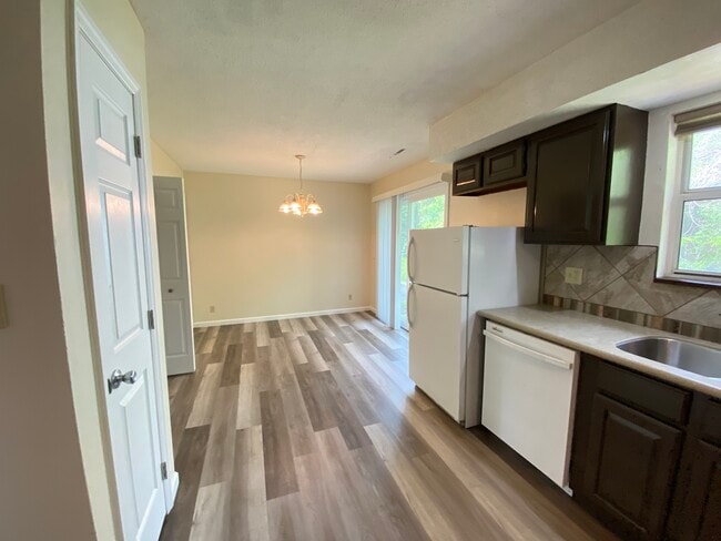 Photo - 4331 Ludwick Blvd