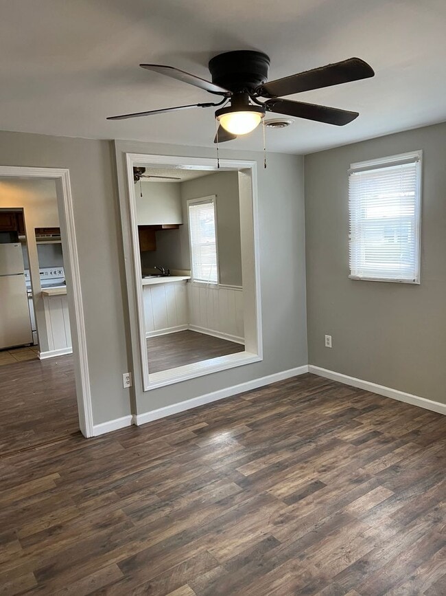 Photo - 700 N 13th St Unidad Apt. 2