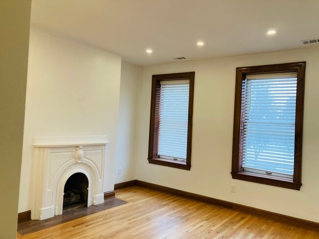 Photo - 104 E North Ave Unit 2