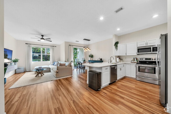 Building Photo - 6086 Seminole Gardens Cir Rental