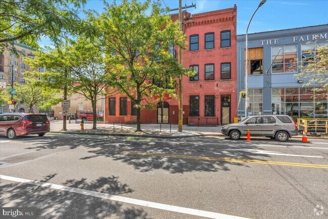 Building Photo - 1406-10 Fairmount Ave Rental