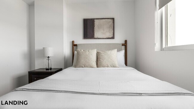 Photo - 1025 E 25th St Unidad 614