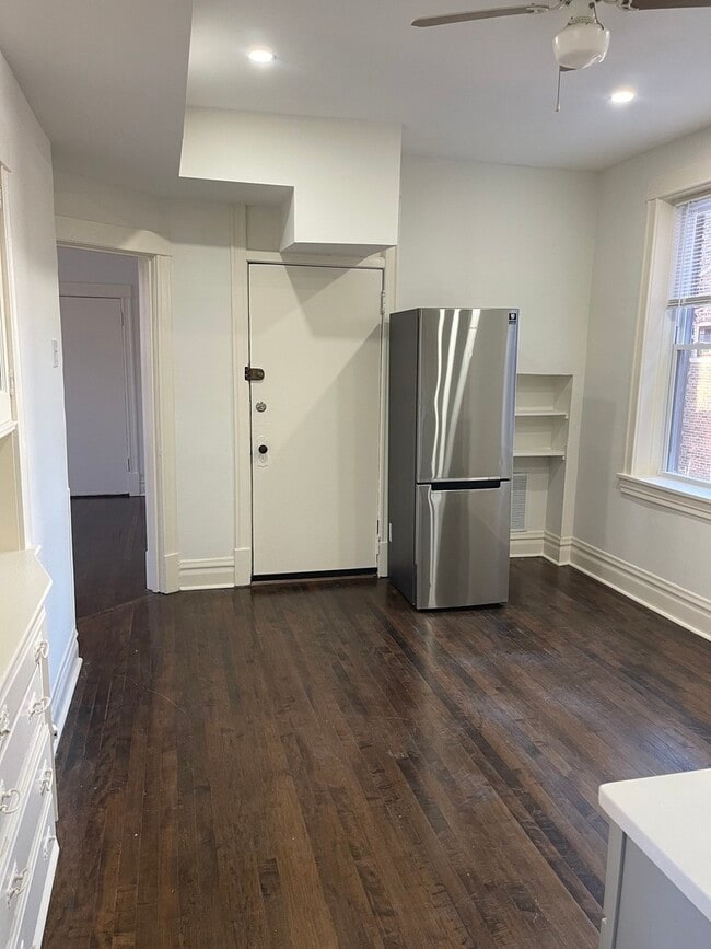 Photo - 3707 W Augusta Blvd Unit 1R