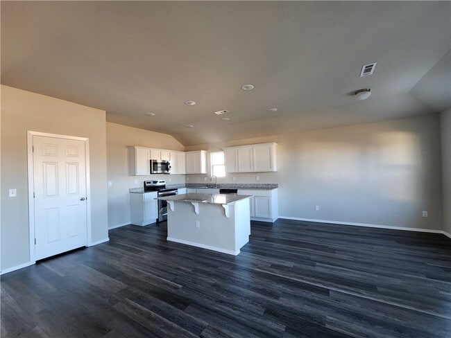 Photo - 1730 King Rd