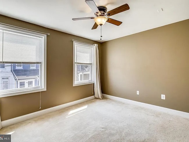 Upstairs bedroom #1 - 521 S Linwood Ave