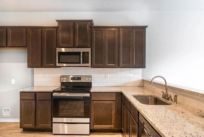 Photo - 519-521 North St Unidad 521 North St