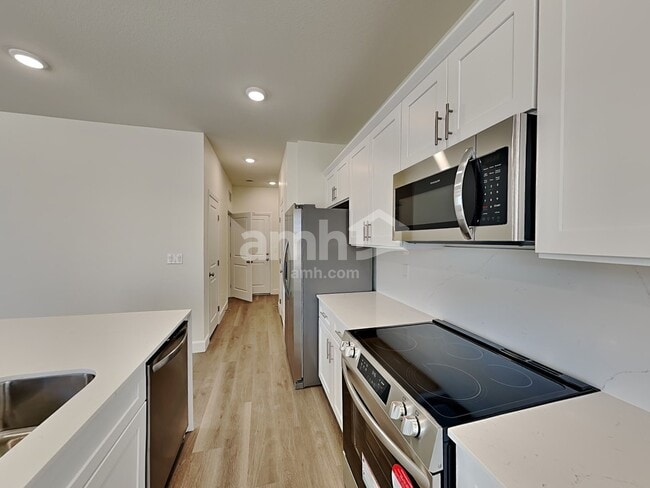 Photo - 10328 Medusita St