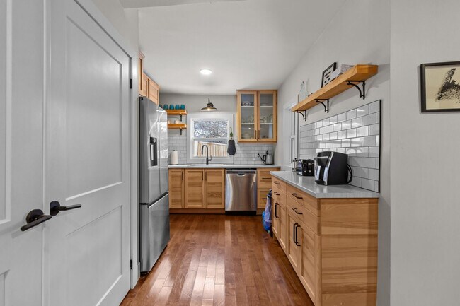 Photo - 14 Signal Hill Rd Unit SI FL2-ID1438807P