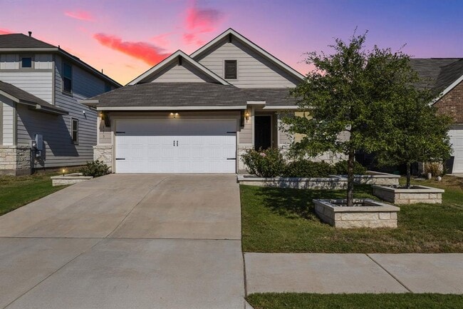 Photo - 113 Lyrebird Ln