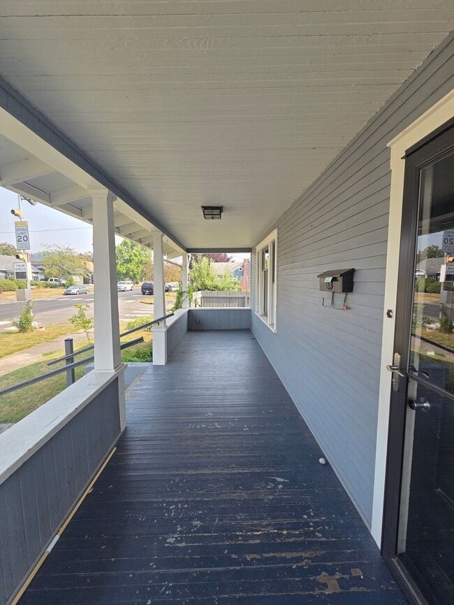 Photo - 4 bedroom 2 bath in Chehalis