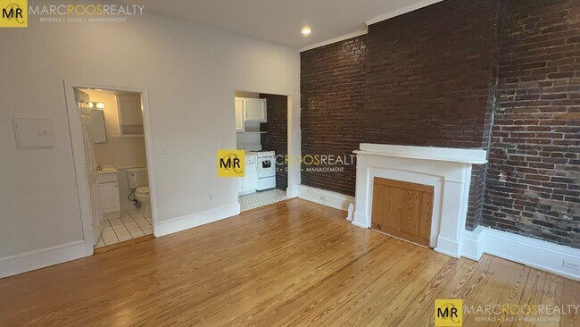 Photo - 672 Tremont St Unit 2R