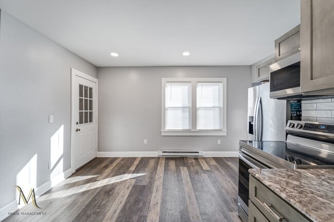 Photo - 19-21 Daniel St Unit 19