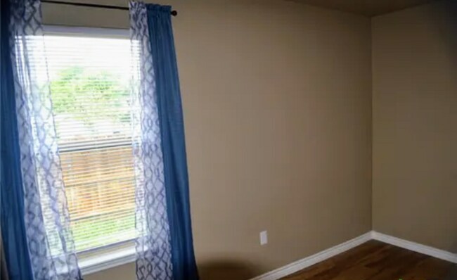 Photo - 1204 N 18th St