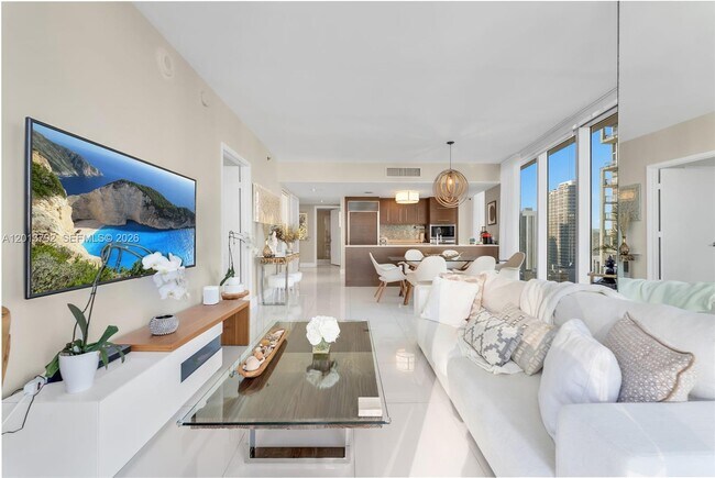 Photo - 475 Brickell Ave Unit 3515