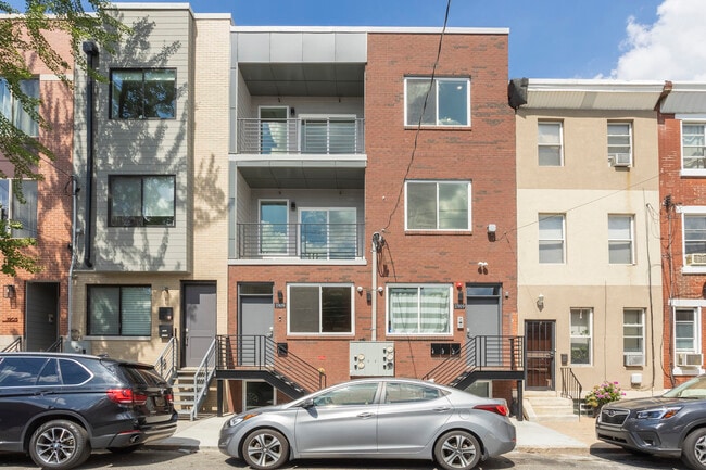 Photo - 1909 E Huntingdon St