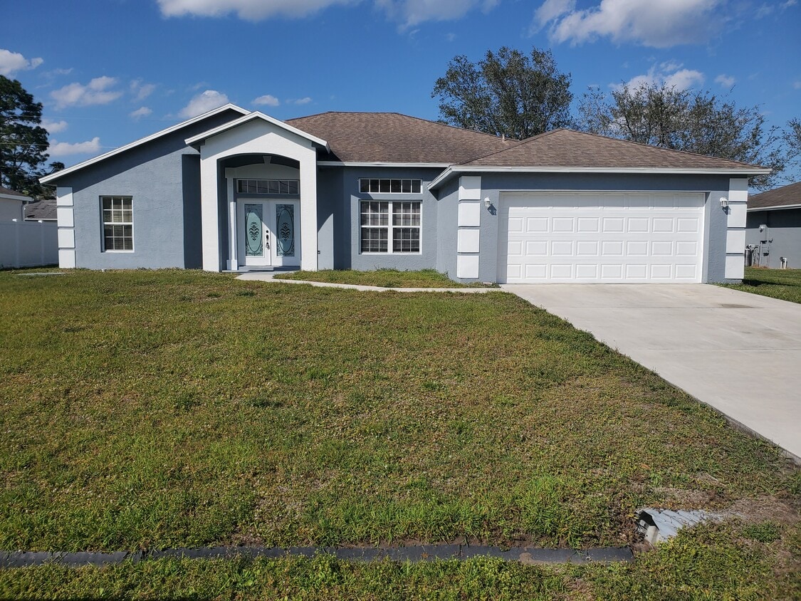 Photo - 1431 SW Hackensack Ave (Port St Lucie, FL)