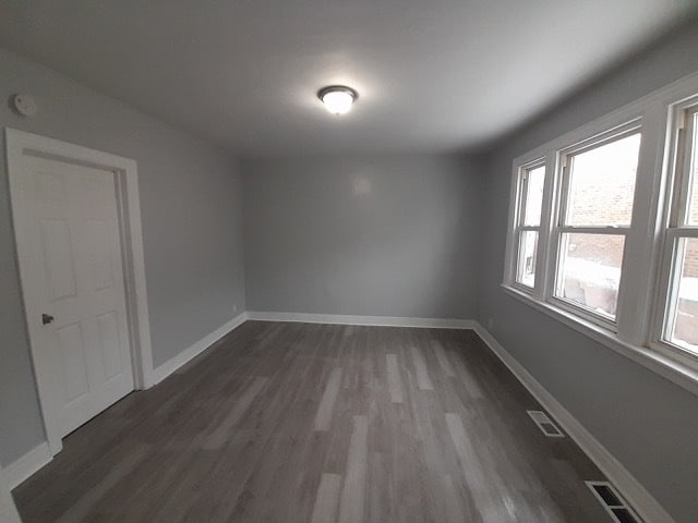 Photo - 146 Wanda Ave