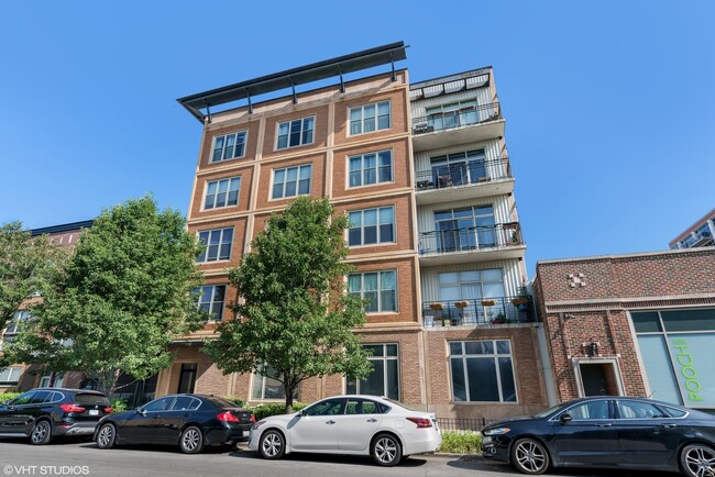 Photo - 1228 W Monroe St Condo Unit 501