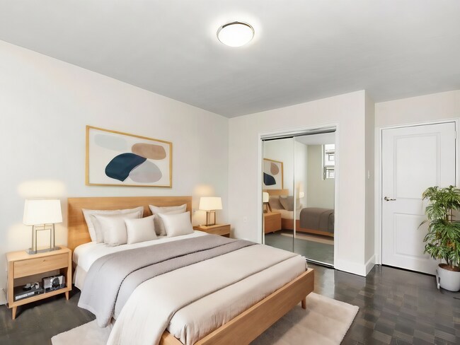 Photo - 2292 Weston Road