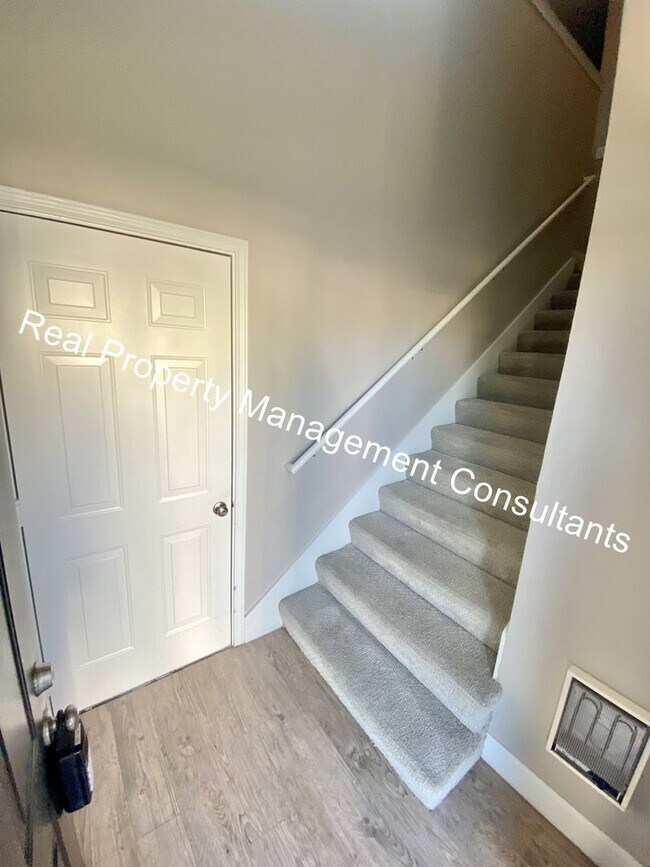 Photo - 2-Bedroom Condo In Tomahawk Creek!