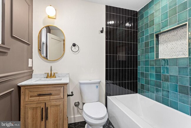 Photo - 2341 Belgrade St