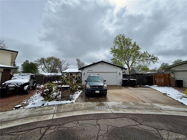 Building Photo - 8986 W 78th Ave