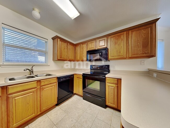 Photo - 333 Rock Hill Dr
