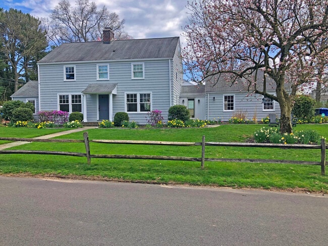 Photo - 1 Juniper Rd House