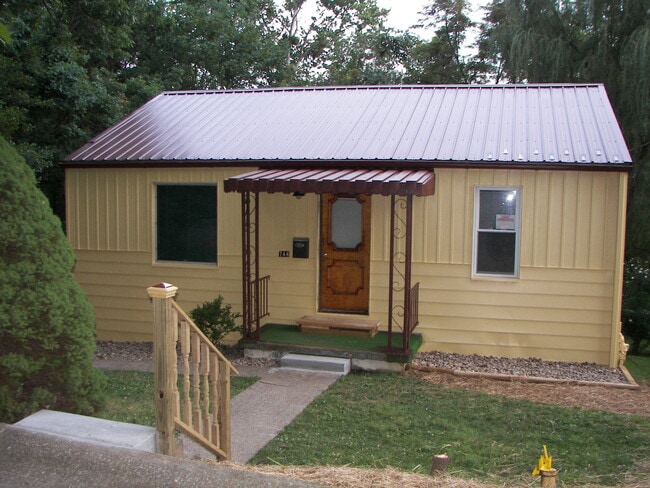 Photo - 744 Astor Ave House