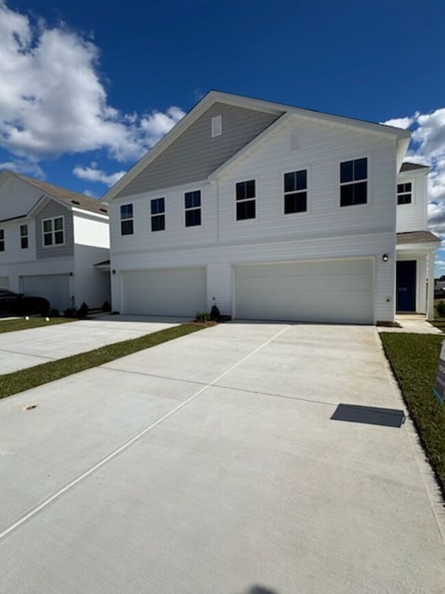 Photo - New Construction Townhomes 3BR/2.5BA