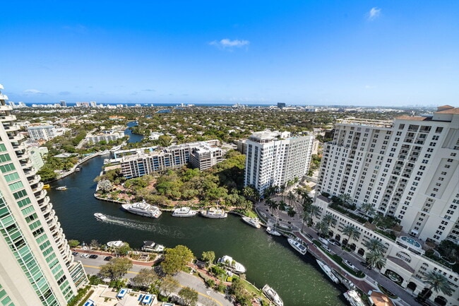 Building Photo - 347 N New River Dr E Unit 3103