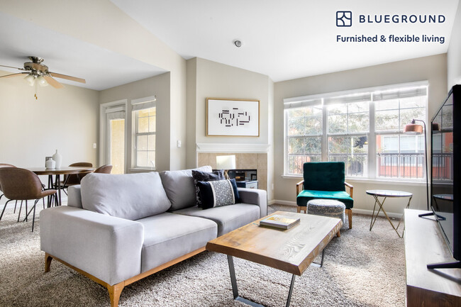 Building Photo - 1512 Vista Club Cir Rental