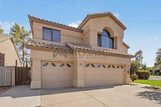 Photo - 1819 E Cascade Dr