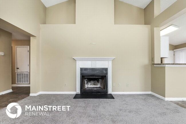 Photo - 400 Amberly Dr