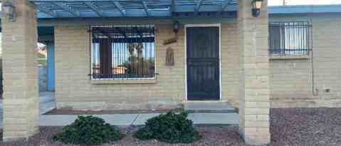 Photo - 1021 W Edgewater Dr Condo