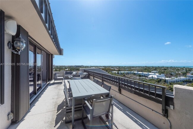 Photo - 151 Crandon Blvd Unit 939