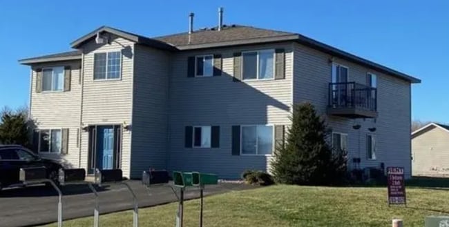 Photo - 2010 Lakepark Ave Unidad B