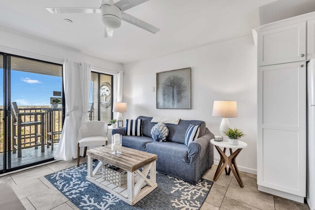 Building Photo - 40 Folly Field Rd Unit ID1316233P