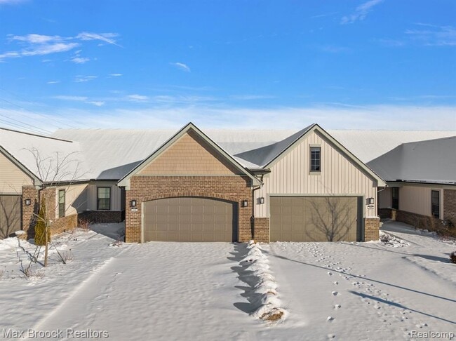 Building Photo - 1521 Tribute Dr