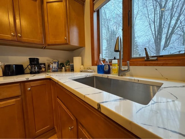 Photo - 18 Old Hollis Rd