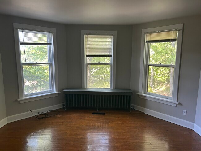 Photo - 1360 S Arch Ave Unidad 4